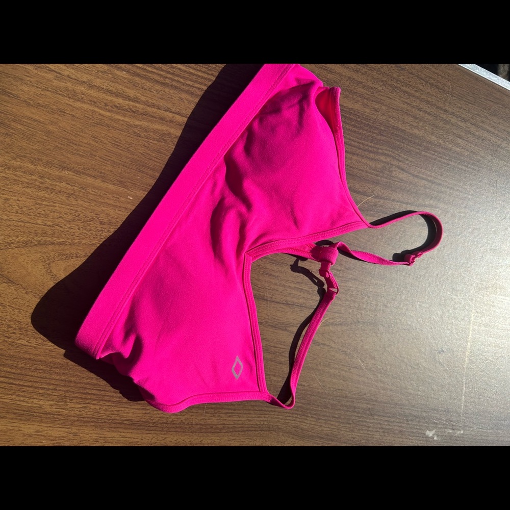 Lorna Jane neon pink sports bra